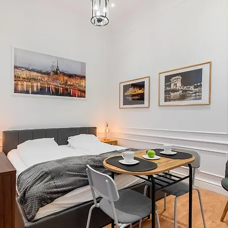 Classical Mini With A Modern Touch!